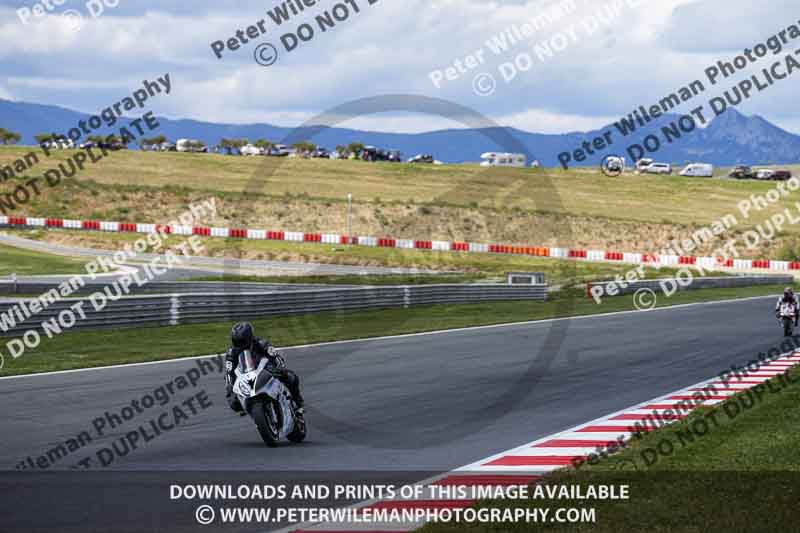 cadwell no limits trackday;cadwell park;cadwell park photographs;cadwell trackday photographs;enduro digital images;event digital images;eventdigitalimages;navarra;no limits trackdays;peter wileman photography;racing digital images;trackday digital images;trackday photos